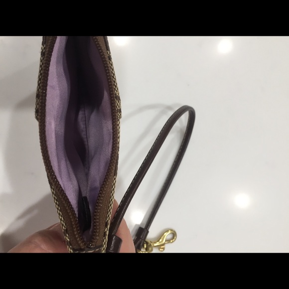 Coach Wristlet - Picture 3 of 4